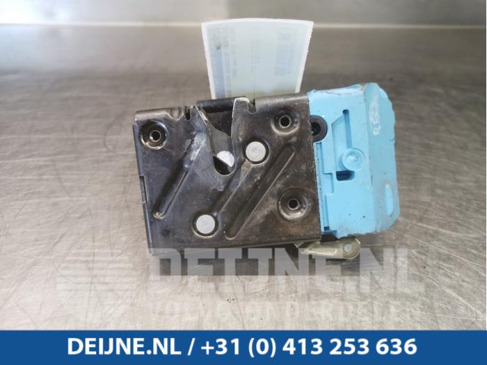 Deurslot Mechaniek 4Deurs rechts-voor - Volvo XC70