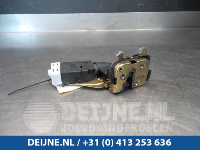 Deurslot Mechaniek 4Deurs links-voor - Volvo S40/V40