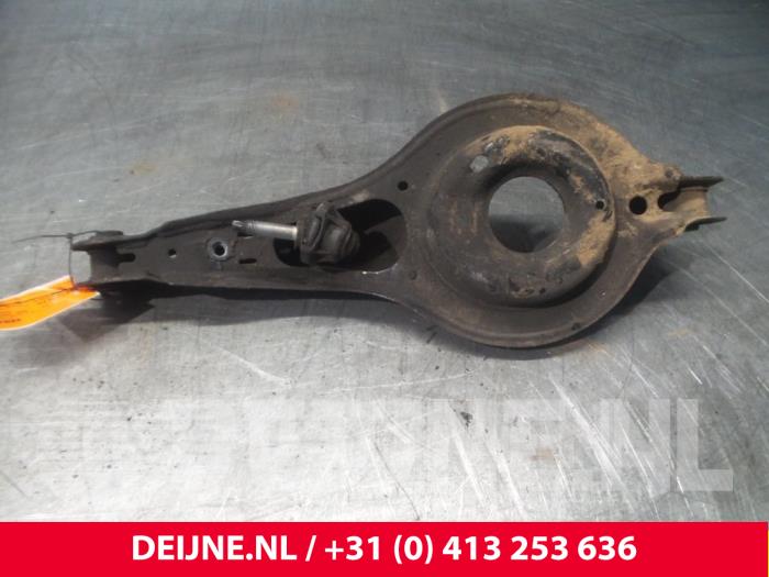 Volvo V40 Federteller rechts hinten O6189