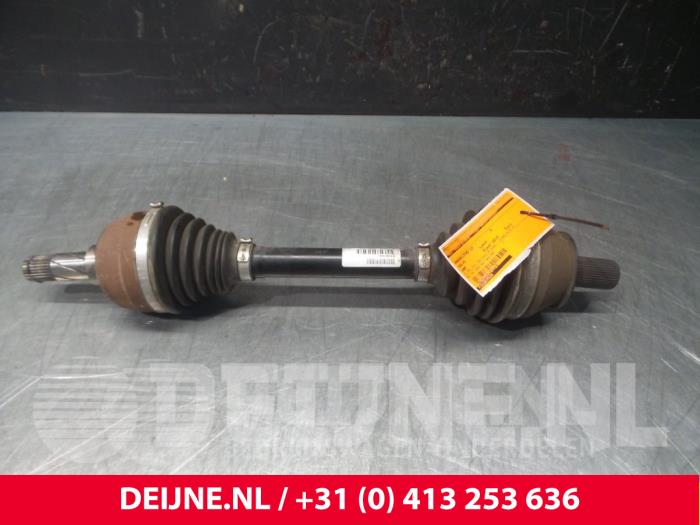 Volvo V60 Antriebswelle links vorne O6197