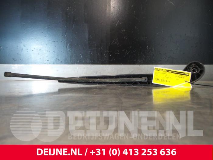 Volvo XC60 Ruitenwisserarm achter O6393