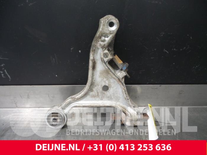 Volvo S80 Querlenker rechts vorne O6415