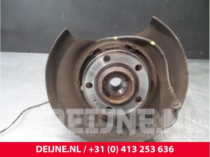 Volvo XC70 Knuckle, rear right O6481