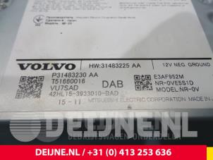 Volvo XC90 Regeleinheit Multi Media O6850 foto 3