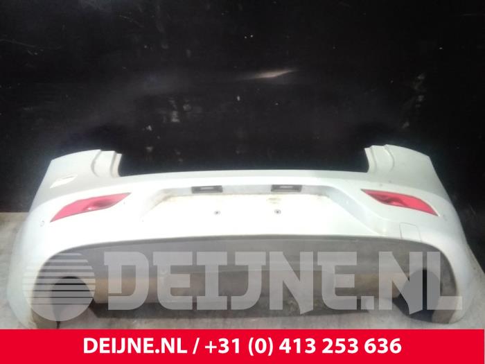 Volvo V40 Achterbumper O7014