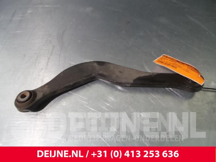 Volvo V60 Draagarm boven links-achter O7198