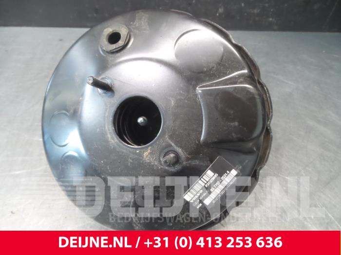 Volvo V60 Brake servo O7296