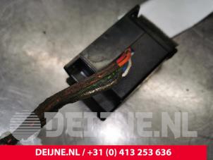 Volvo C70 Airbag Sensor O7771 foto 3