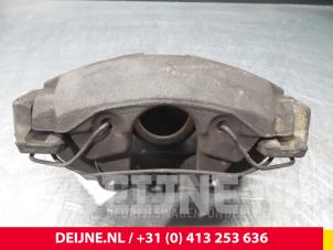 Volvo S40 Front brake calliper, right O8126 photo 2