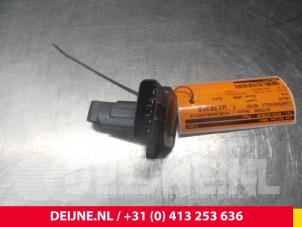 Gebruikte Luchthoeveelheidsmeter Volvo C70 (MC) 2.4i 20V Prijs € 50,00 Margeregeling aangeboden door van Deijne Onderdelen Uden B.V.
