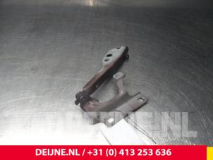 Volvo S40 Bonnet Hinge O8326 photo 2