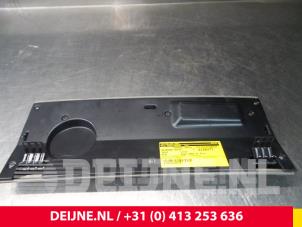 Volvo XC70 Dashboardkastje O8335 foto 2