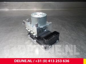 Gebruikte ABS Pomp Volvo V90 II (PW) 2.0 T4 16V Prijs € 300,00 Margeregeling aangeboden door van Deijne Onderdelen Uden B.V.