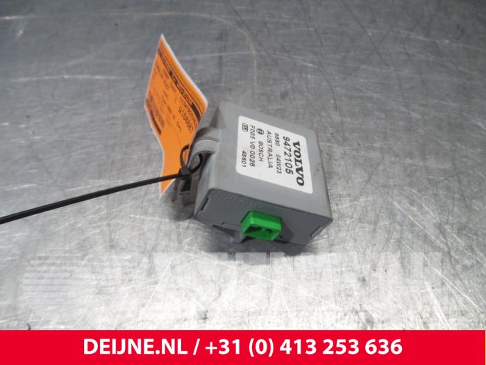 Volvo V70 Gevarenlicht relais O8627