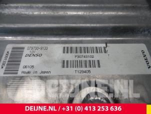 Volvo C70 Engine management computer O8722 photo 2