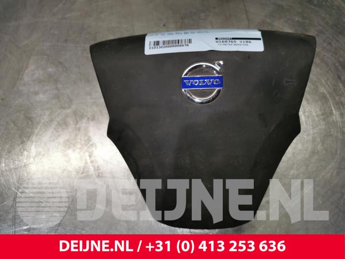 Volvo V50 Left airbag (steering wheel) O8876