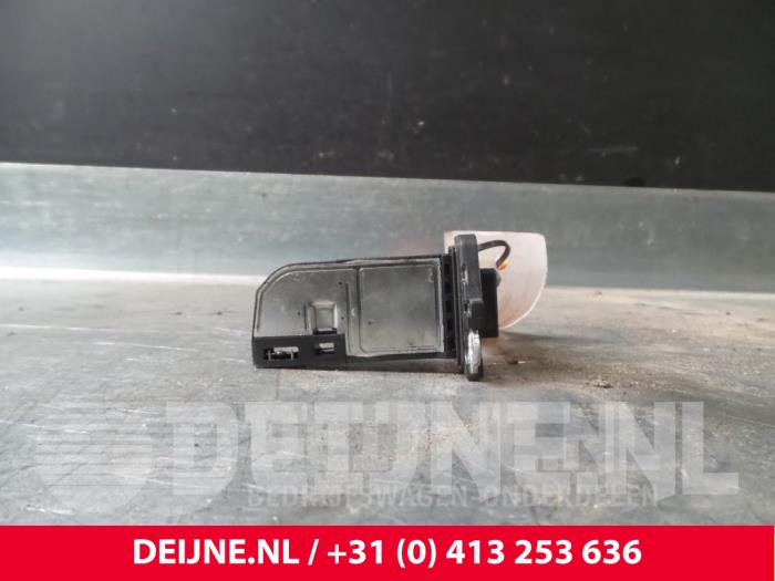 Gebruikte Luchthoeveelheidsmeter Volvo S40 (MS) Prijs € 40,00 Margeregeling aangeboden door van Deijne Onderdelen Uden B.V.