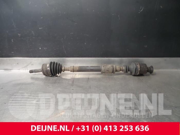 Volvo S40/V40 Aandrijfas rechts-voor O8905