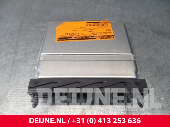 Volvo XC70 Computer Motormanagement O8945