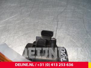 Volvo V50 Luchthoeveelheidsmeter O9101 foto 3