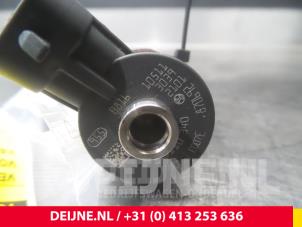 Volvo V40 Einspritzdüse (Diesel) O9164 foto 4