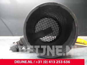 Volvo V70 Luchthoeveelheidsmeter O9451 foto 2