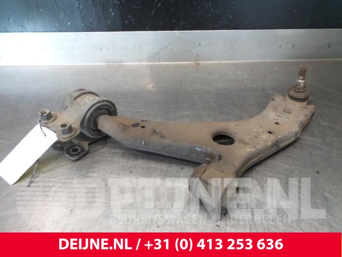 Volvo C70 Draagarm onder links-voor O9559