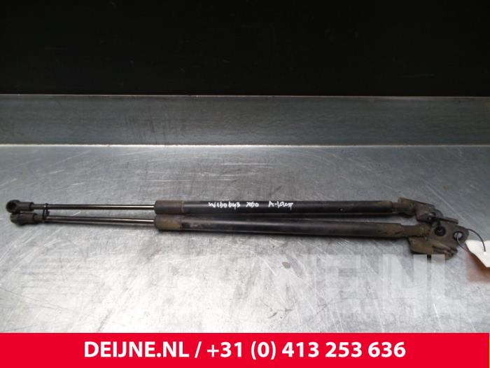 Volvo XC60 Set Gasdämpfer Heckklappe O9575