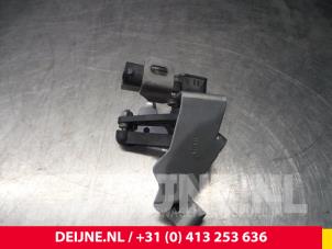 Volvo V90 Xenon hoogteregelaar O9648 foto 2