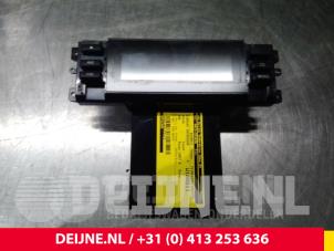 Gebruikte Display Interieur Volvo S80 (AR/AS) 4.4 V8 32V AWD Prijs € 25,00 Margeregeling aangeboden door van Deijne Onderdelen Uden B.V.