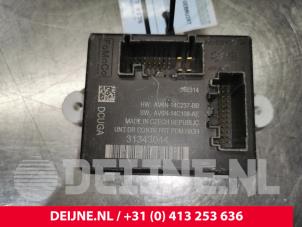 Volvo S60 Central door locking module O9781 photo 3