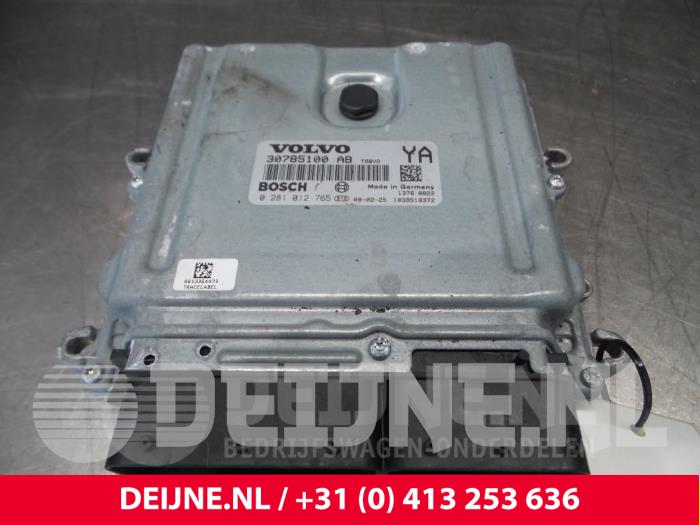 Volvo V70 Steuergerät Motormanagement O9848