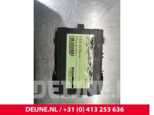 Volvo S80 Central door locking module O9947 photo 2