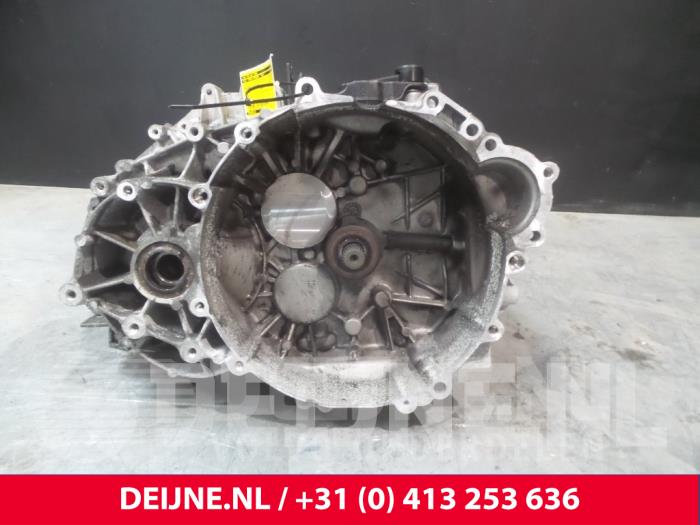 Volvo S60 Gearbox O10210