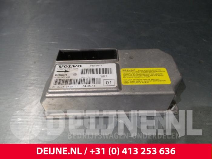 Volvo XC70 Airbag Module O10240