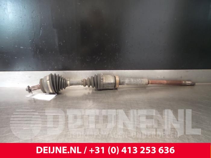Volvo XC70 Front drive shaft, right O10345