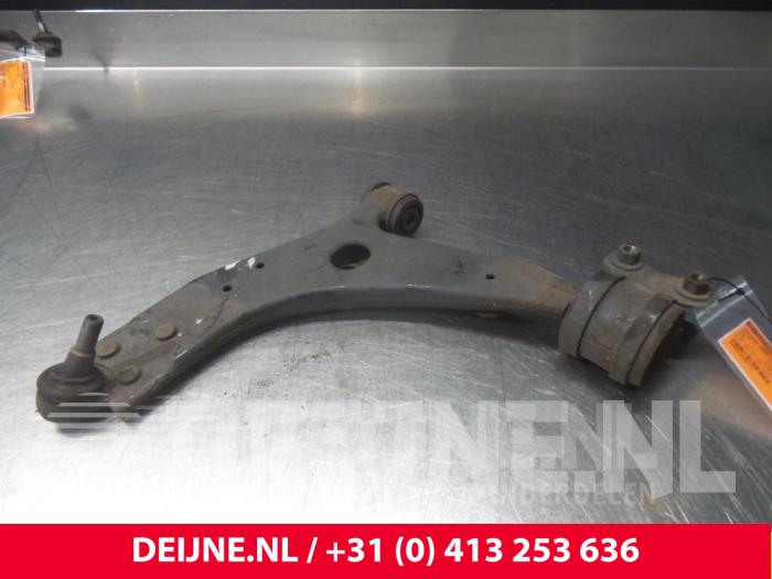 Volvo C30 Querlenker unten links vorne O10365