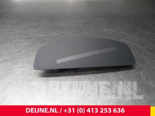 Gebruikte Display Interieur Volvo XC90 II 2.0 T8 16V Twin Engine AWD Prijs € 75,00 Margeregeling aangeboden door van Deijne Onderdelen Uden B.V.