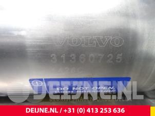Volvo XC90 Luftkessel O8189 foto 3