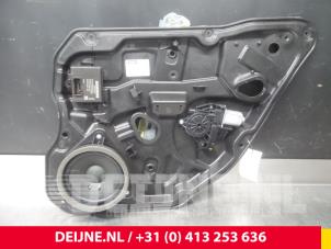 Gebruikte Ruitmechaniek 4Deurs rechts-achter Volvo S60 II (FS) 2.0 D3 20V Prijs € 60,00 Margeregeling aangeboden door van Deijne Onderdelen Uden B.V.