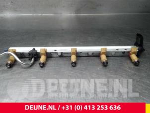 Volvo C70 Einspritzdüse (Einspritzer) O2307 foto 2