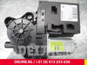 Volvo V50 Fenstermotor Tür O3211 foto 2