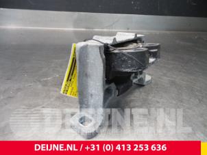 Volvo V40 Motorlager O3223 foto 2