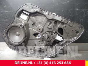 Gebruikte Raammechaniek 4Deurs rechts-achter Volvo V70 (BW) 2.0 D3 16V Prijs € 20,00 Margeregeling aangeboden door van Deijne Onderdelen Uden B.V.