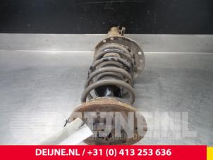 Volvo S60 Schokdemperpoot rechts-voor O3425 foto 2