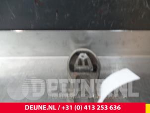 Volvo V70 Versnellingsbak Steun O3554 foto 2