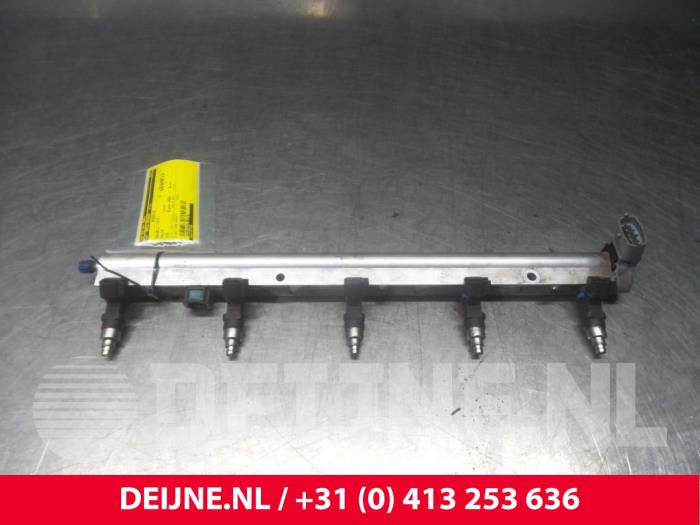 Volvo V70 Galerij (Injectie) O3667