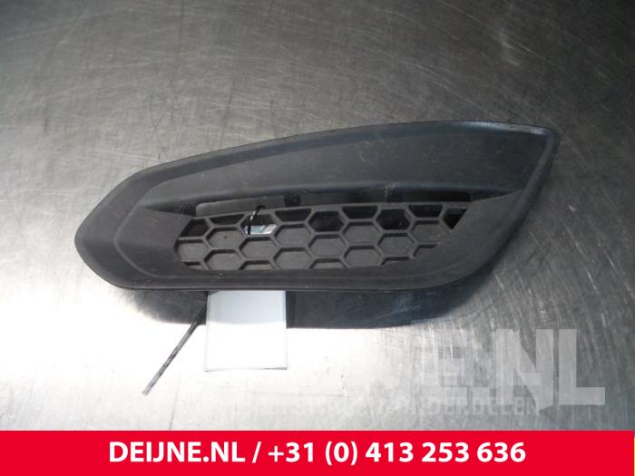 Volvo V60 Stoßstangenrost O3680