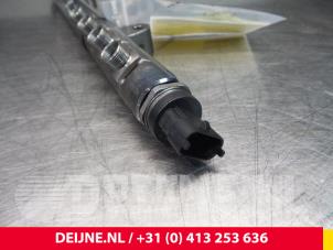 Volvo V40 Einspritzdüse (Einspritzer) O3940 foto 3