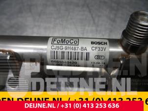 Volvo V40 Einspritzdüse (Einspritzer) O3941 foto 3